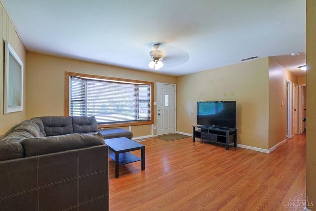 404 Mohican Drive, Loveland, OH 45140