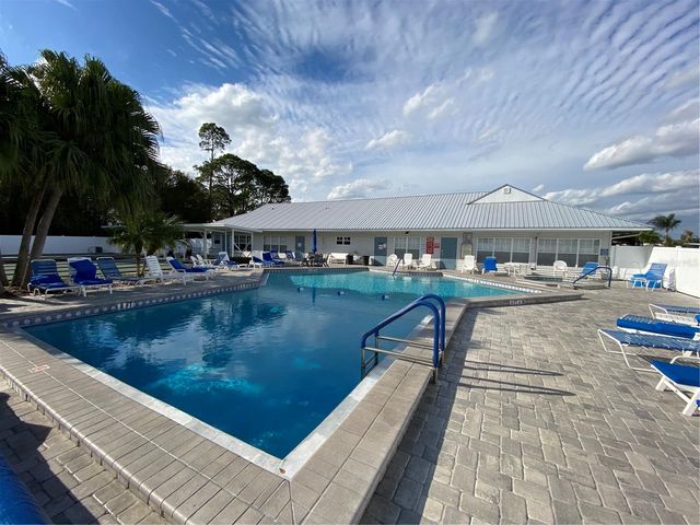 340 FAIRWAY BOULEVARD, Frostproof, FL 33843