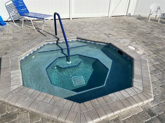 340 FAIRWAY BOULEVARD, Frostproof, FL 33843