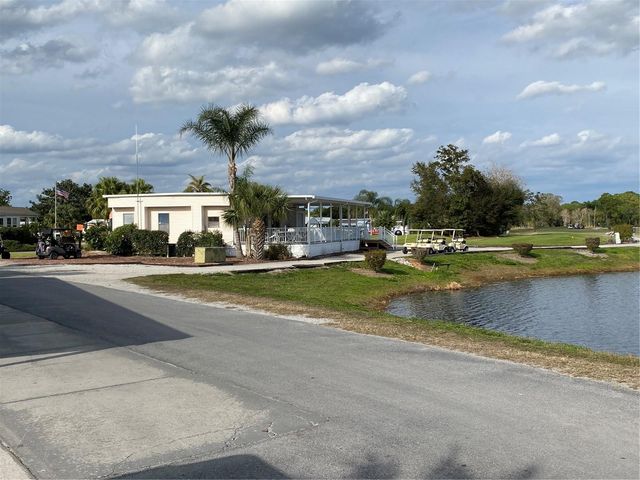 340 FAIRWAY BOULEVARD, Frostproof, FL 33843