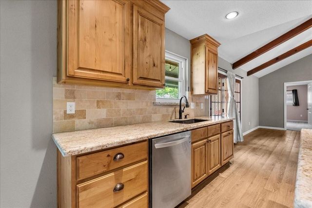 5405 Rockland Drive, Pearland, TX 77584