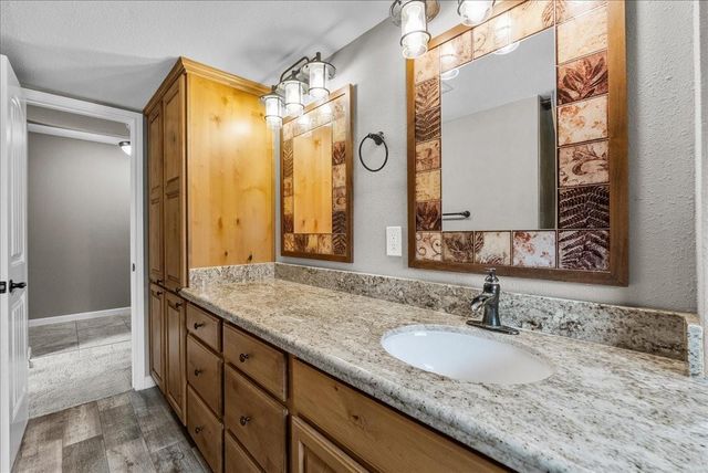 5405 Rockland Drive, Pearland, TX 77584