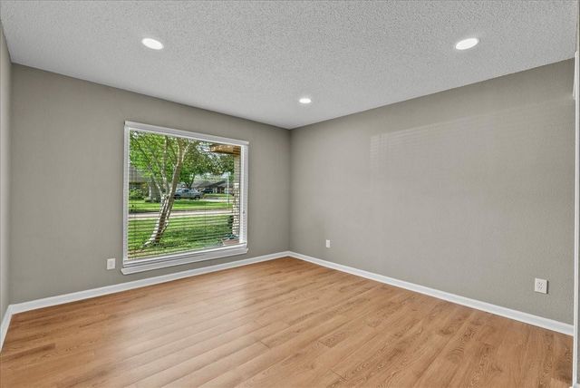 5405 Rockland Drive, Pearland, TX 77584