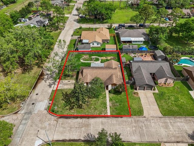 5405 Rockland Drive, Pearland, TX 77584