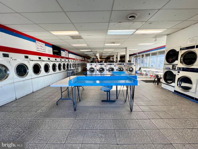 1019-49 W SEDGLEY AVE, Philadelphia, PA 19140