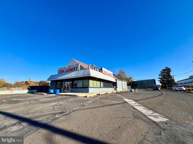 1019-49 W SEDGLEY AVE, Philadelphia, PA 19140