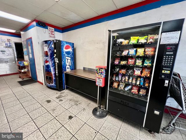1019-49 W SEDGLEY AVE, Philadelphia, PA 19140
