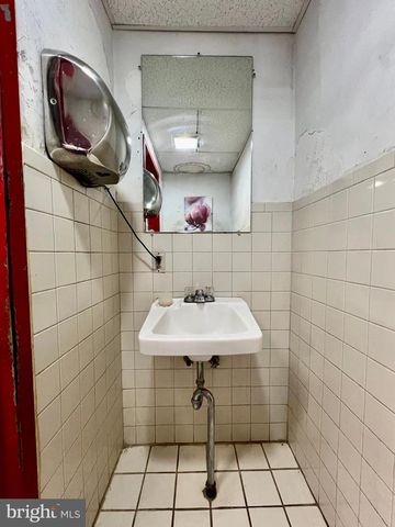 1019-49 W SEDGLEY AVE, Philadelphia, PA 19140