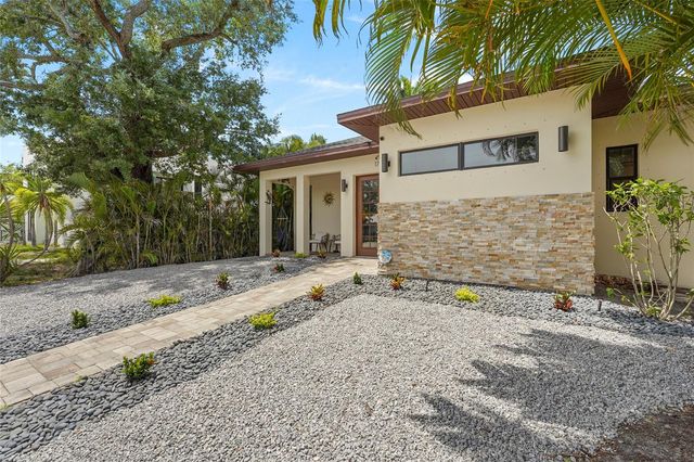 1775 7TH STREET, Sarasota, FL 34236