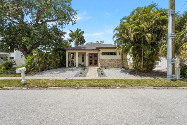1775 7TH STREET, Sarasota, FL 34236
