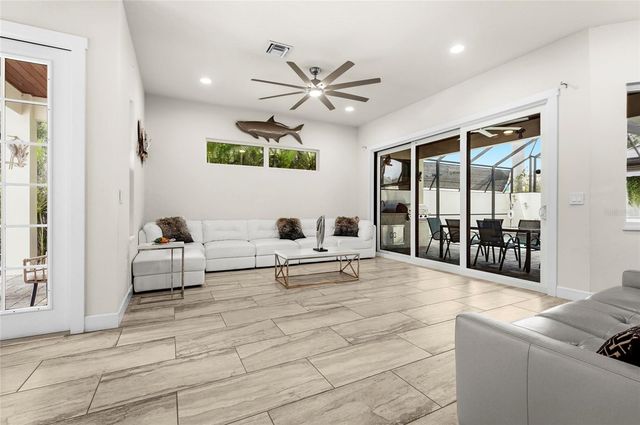 1775 7TH STREET, Sarasota, FL 34236