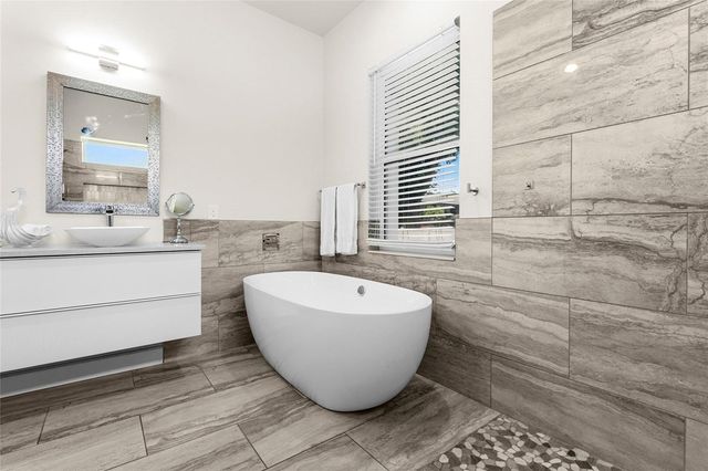 1775 7TH STREET, Sarasota, FL 34236