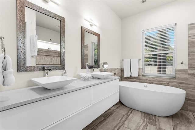1775 7TH STREET, Sarasota, FL 34236