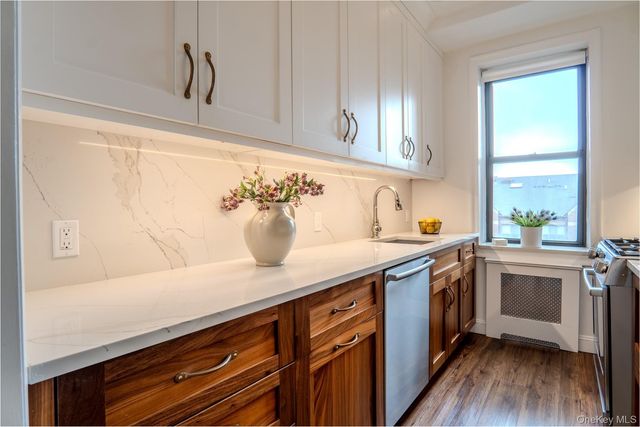 21 Barstow Road 5K, Great Neck, NY 11021