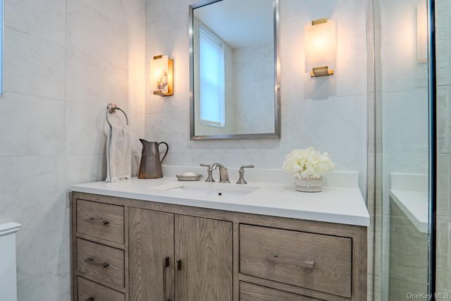 21 Barstow Road 5K, Great Neck, NY 11021