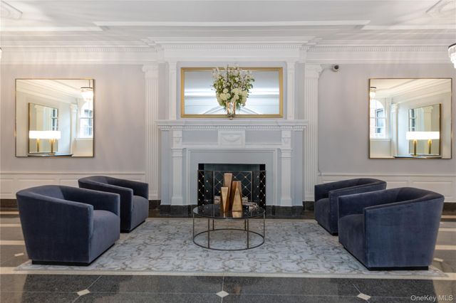 21 Barstow Road 5K, Great Neck, NY 11021