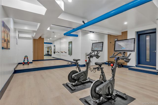 21 Barstow Road 5K, Great Neck, NY 11021