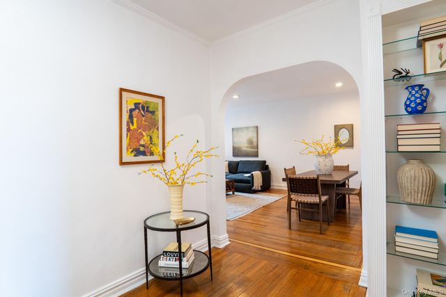 21 Barstow Road 5K, Great Neck, NY 11021