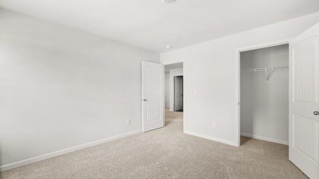 119 Crooked Lake Park, Villa Rica, GA 30180