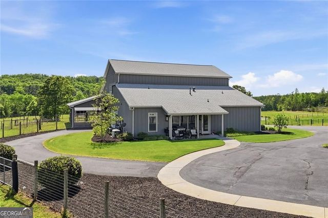 445 E Valley Road NE, Rydal, GA 30171