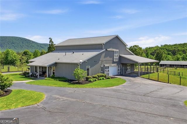 445 E Valley Road NE, Rydal, GA 30171