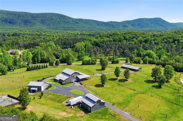 445 E Valley Road NE, Rydal, GA 30171