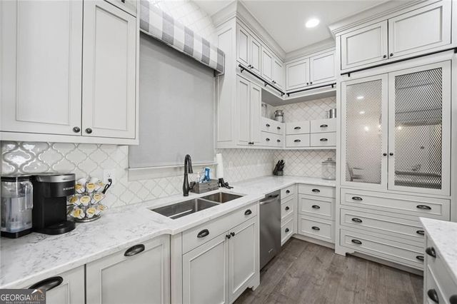 445 E Valley Road NE, Rydal, GA 30171