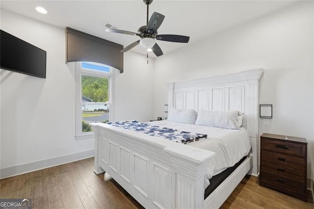 445 E Valley Road NE, Rydal, GA 30171
