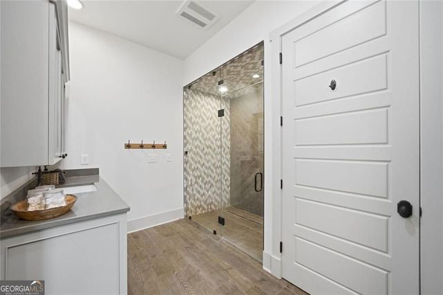 445 E Valley Road NE, Rydal, GA 30171