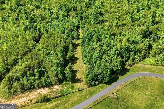 445 E Valley Road NE, Rydal, GA 30171