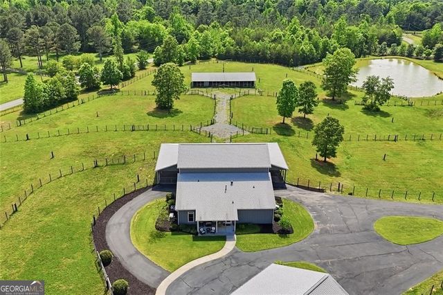 445 E Valley Road NE, Rydal, GA 30171