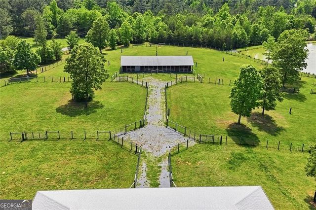 445 E Valley Road NE, Rydal, GA 30171