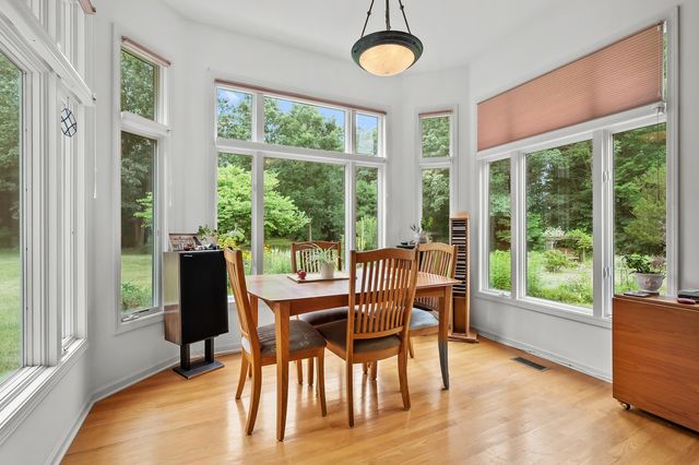 31664 Fish Hatchery Road, Kalamazoo, MI 49009