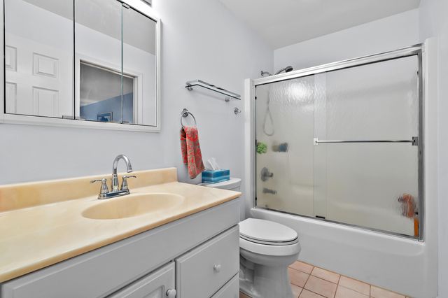 31664 Fish Hatchery Road, Kalamazoo, MI 49009