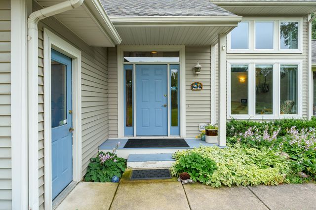 31664 Fish Hatchery Road, Kalamazoo, MI 49009