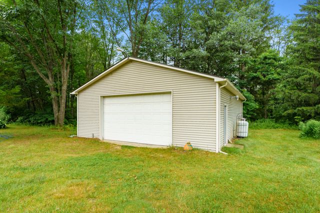 31664 Fish Hatchery Road, Kalamazoo, MI 49009