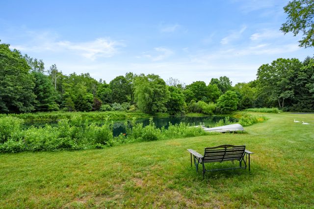 31664 Fish Hatchery Road, Kalamazoo, MI 49009