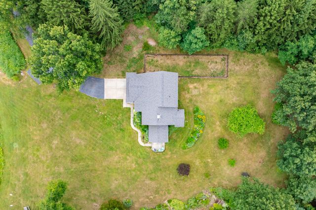 31664 Fish Hatchery Road, Kalamazoo, MI 49009