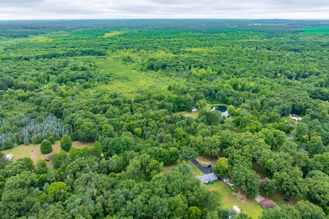 31664 Fish Hatchery Road, Kalamazoo, MI 49009