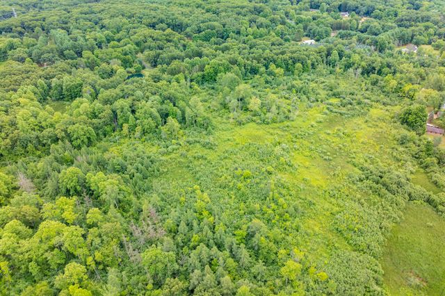 31664 Fish Hatchery Road, Kalamazoo, MI 49009