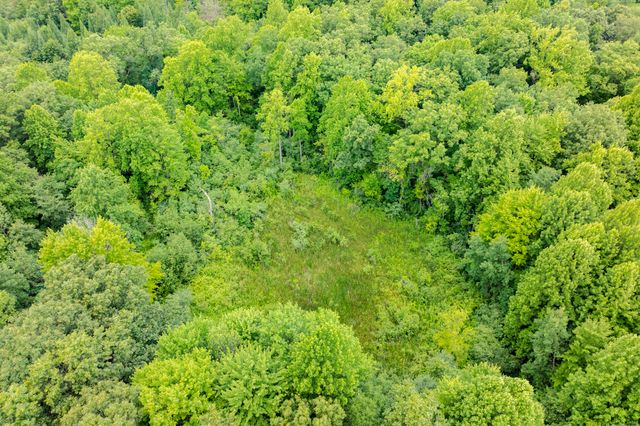 31664 Fish Hatchery Road, Kalamazoo, MI 49009