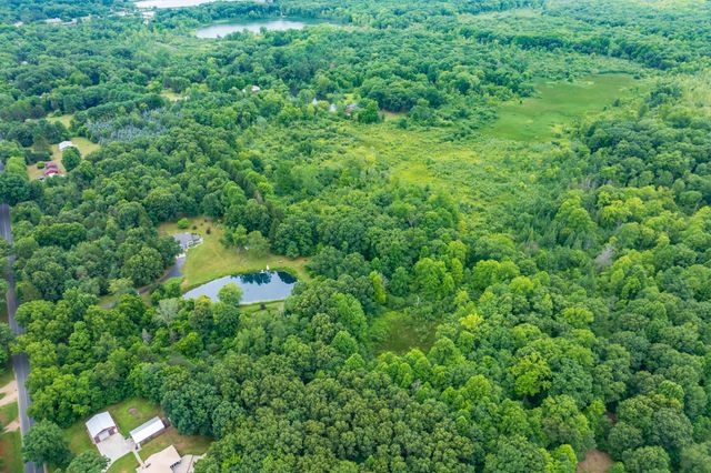 31664 Fish Hatchery Road, Kalamazoo, MI 49009