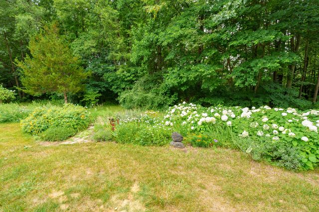 31664 Fish Hatchery Road, Kalamazoo, MI 49009