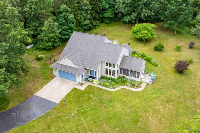 31664 Fish Hatchery Road, Kalamazoo, MI 49009