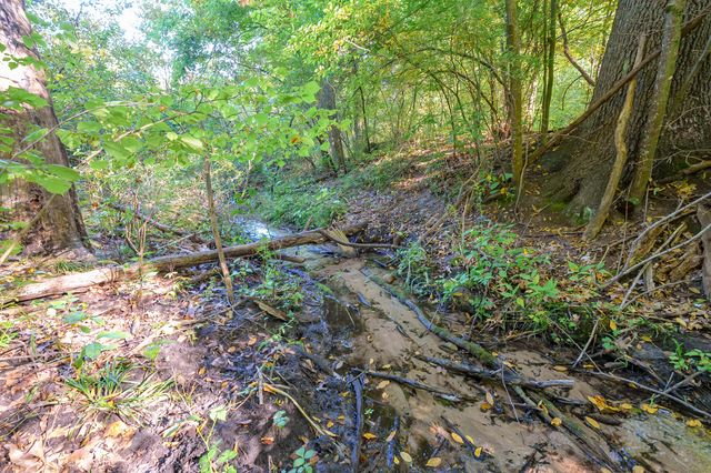 31664 Fish Hatchery Road, Kalamazoo, MI 49009