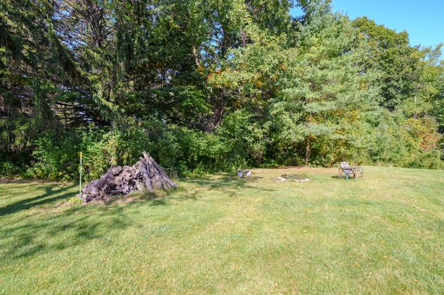 31664 Fish Hatchery Road, Kalamazoo, MI 49009