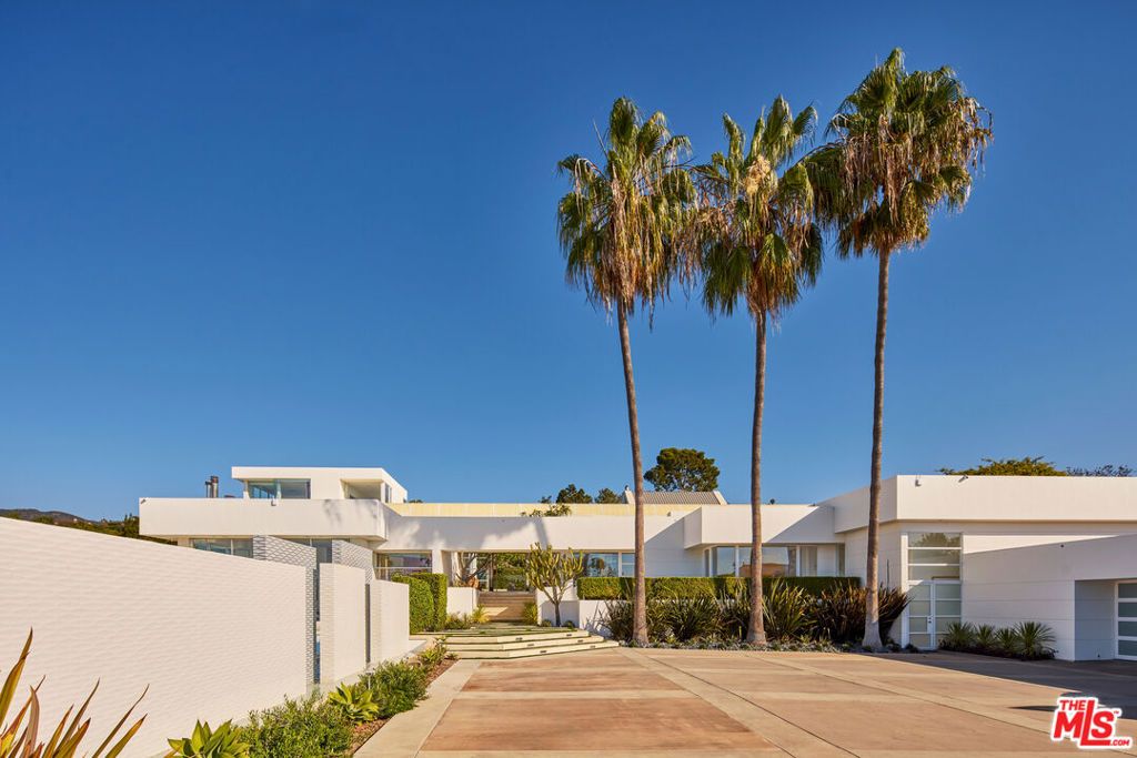 27549 Pacific Coast Highway, Malibu, CA 90265 — photo 2