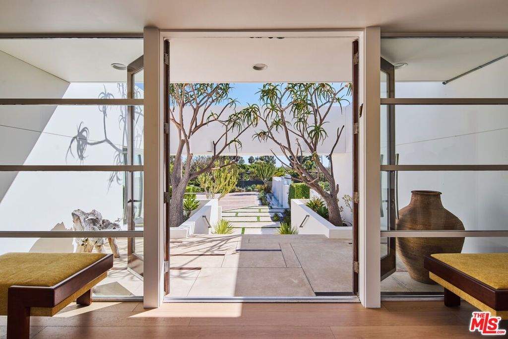 27549 Pacific Coast Highway, Malibu, CA 90265 — photo 5