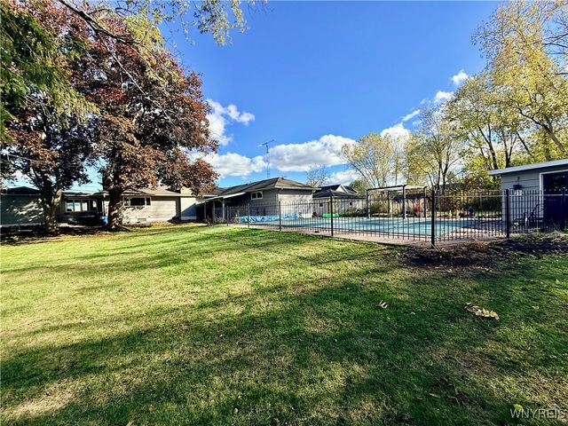 201 Oak Street, Batavia City, NY 14020