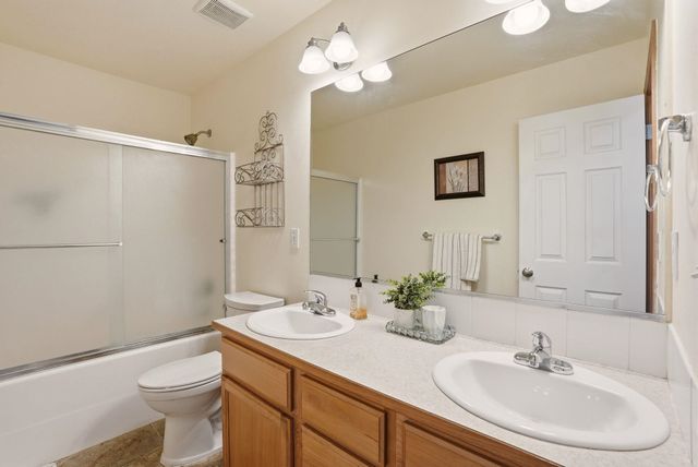 1303 N Simpson Rd, Liberty Lake, WA 99019